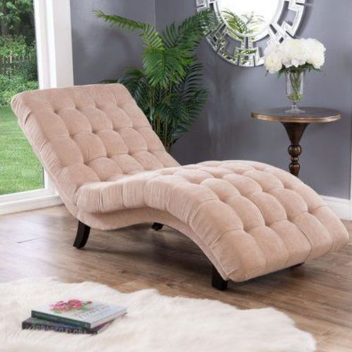 Chaise Longues / Benchs