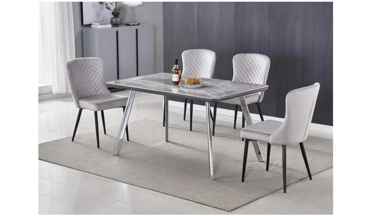 The 'Derry' 1.4m Dining Table