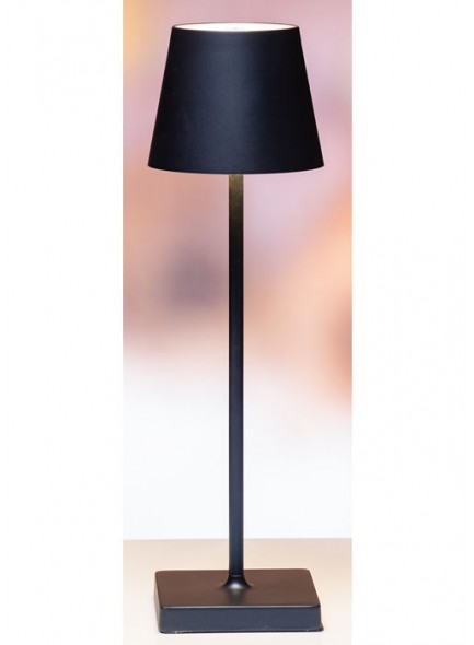 The Grange Collection USB Touch Table Lamp adds a sleek, modern flair to any bedroom, living room, or office. With an intuitive USB touch sensor, the light can be easily adjusted with a single tap, making it compatible with a variety of devices. Its rechargeable, portable design offers convenient lighting on the go, with a 6-8 hour charging time. Key Features: - Height: 37 cm - Touch Switch with 3 lighting modes (white, warm, and natural light) plus stepless dimming - Adjustable colour temperature range: 3000K-6000K - Battery Capacity: 2000 mAh - Rated Power: Max LED 3W Lamp Dimensions: 110 x 365 mm Colour: Blue Item Code: CY1