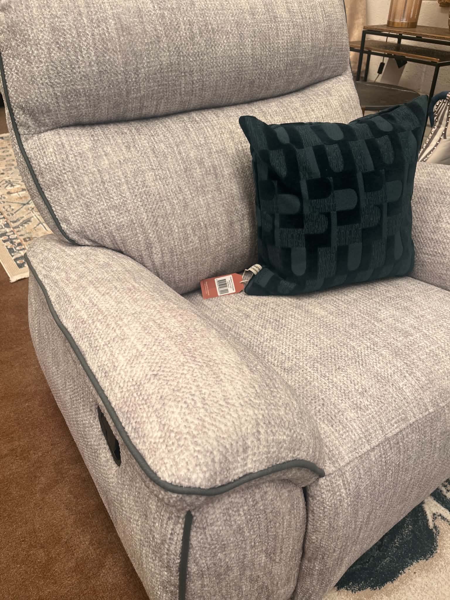The 'Ashley' Suite - Image 4