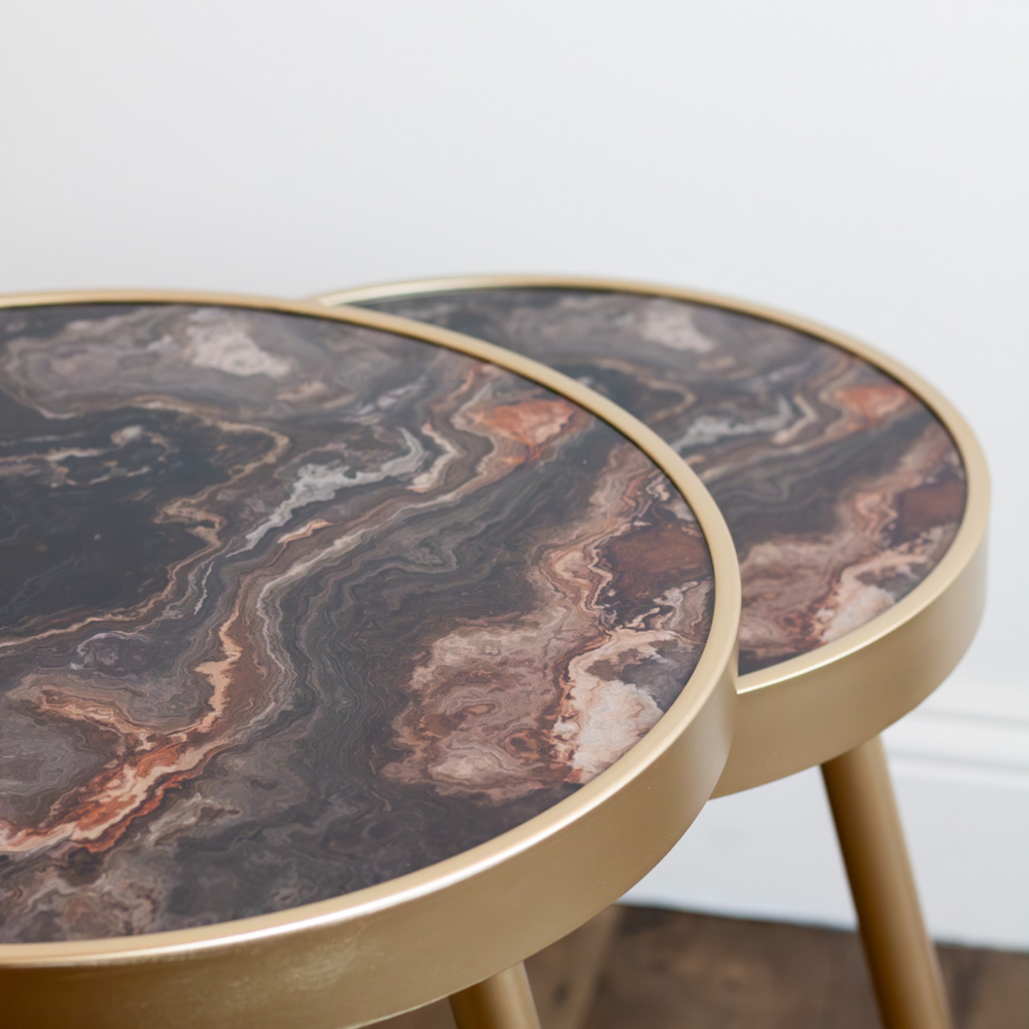 Nyra s/2 side tables gold - Image 3